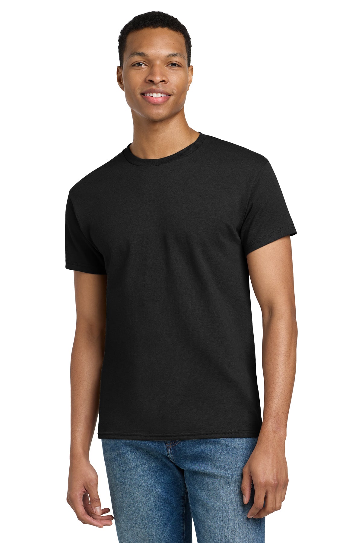 Gildan Ultra Cotton T-Shirt 2000 in Black, front view