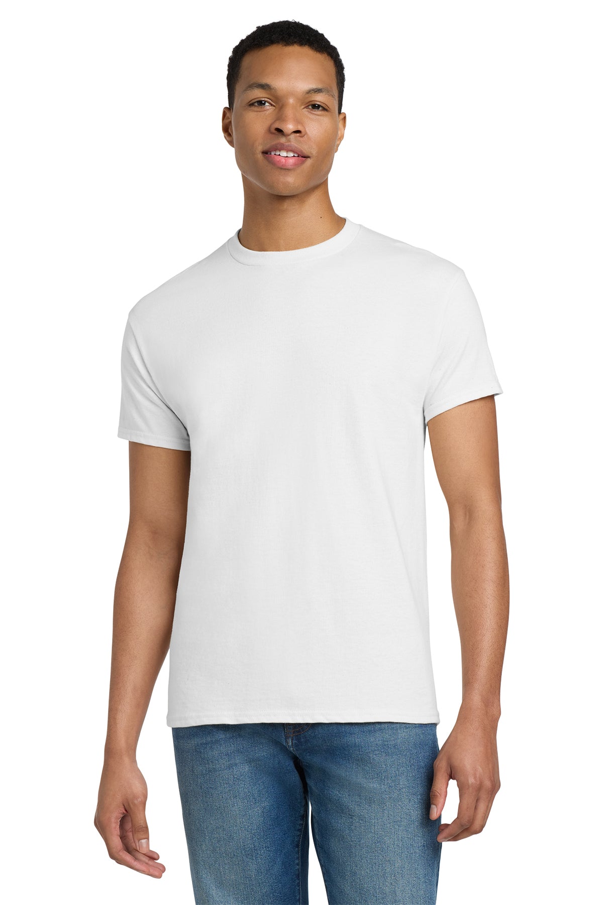 Gildan Ultra Cotton T-Shirt 2000 in White, front view